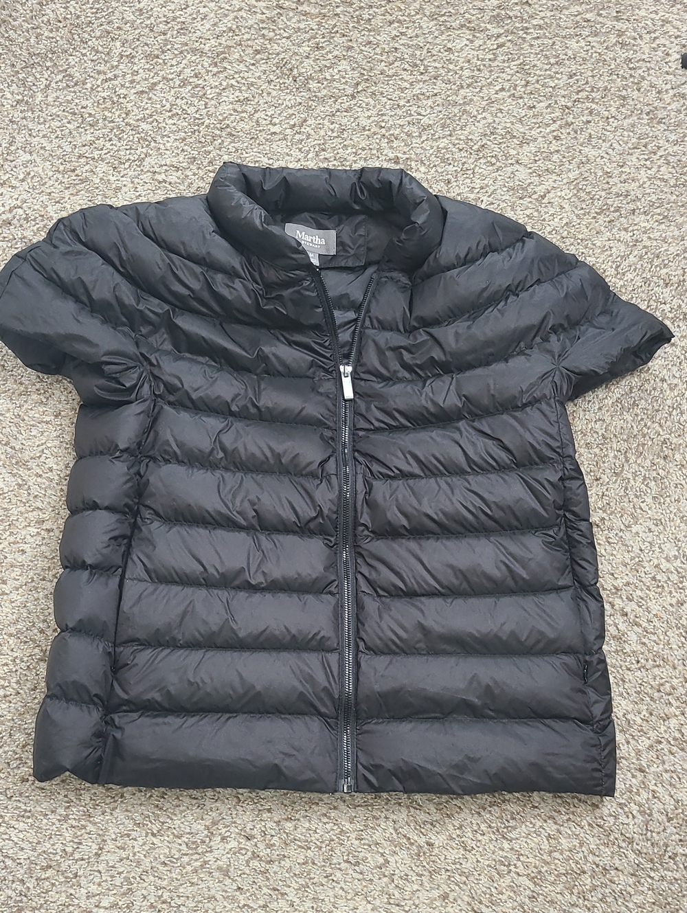 Martha Stewart Short Sleeve Qulited Down Black Puffer Jacket